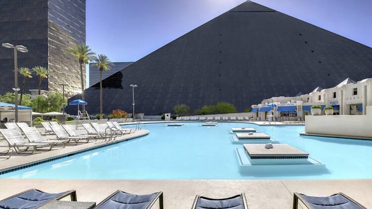 Luxor Hotel & Casino