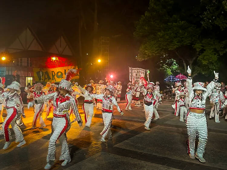 Al ritmo de la banda