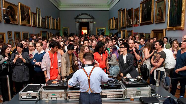 Tate Britain Late opening