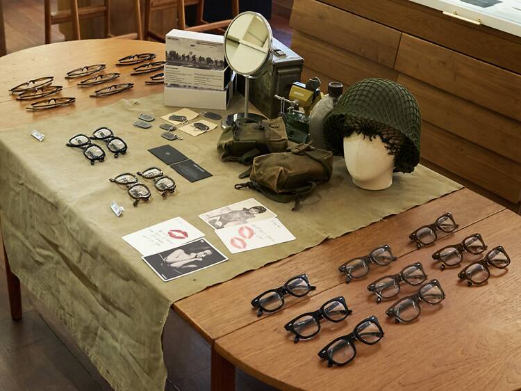 Same old days - ร้านแว่นของดีปีลึก ร่วมสมัย ดีไซน์คลาสสิก Same old days - ร้านแว่นของดีปีลึก ร่วมสมัย ดีไซน์คลาสสิก