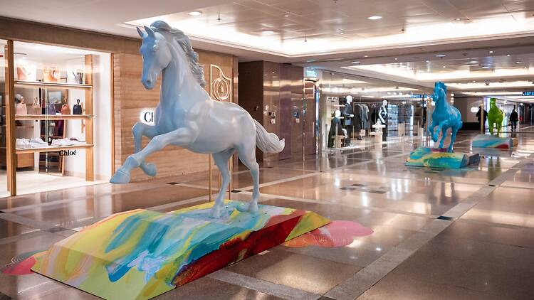 新年活動2026：海港城「馬躍青雲@海港城」節慶裝置及藝術展