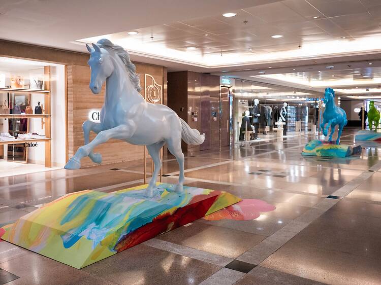 新年活動2026：海港城「馬躍青雲@海港城」節慶裝置及藝術展