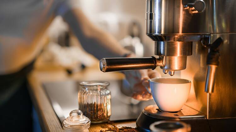 Representational image