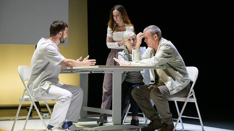 Ni flores, ni funeral, ni cenizas, ni tantán