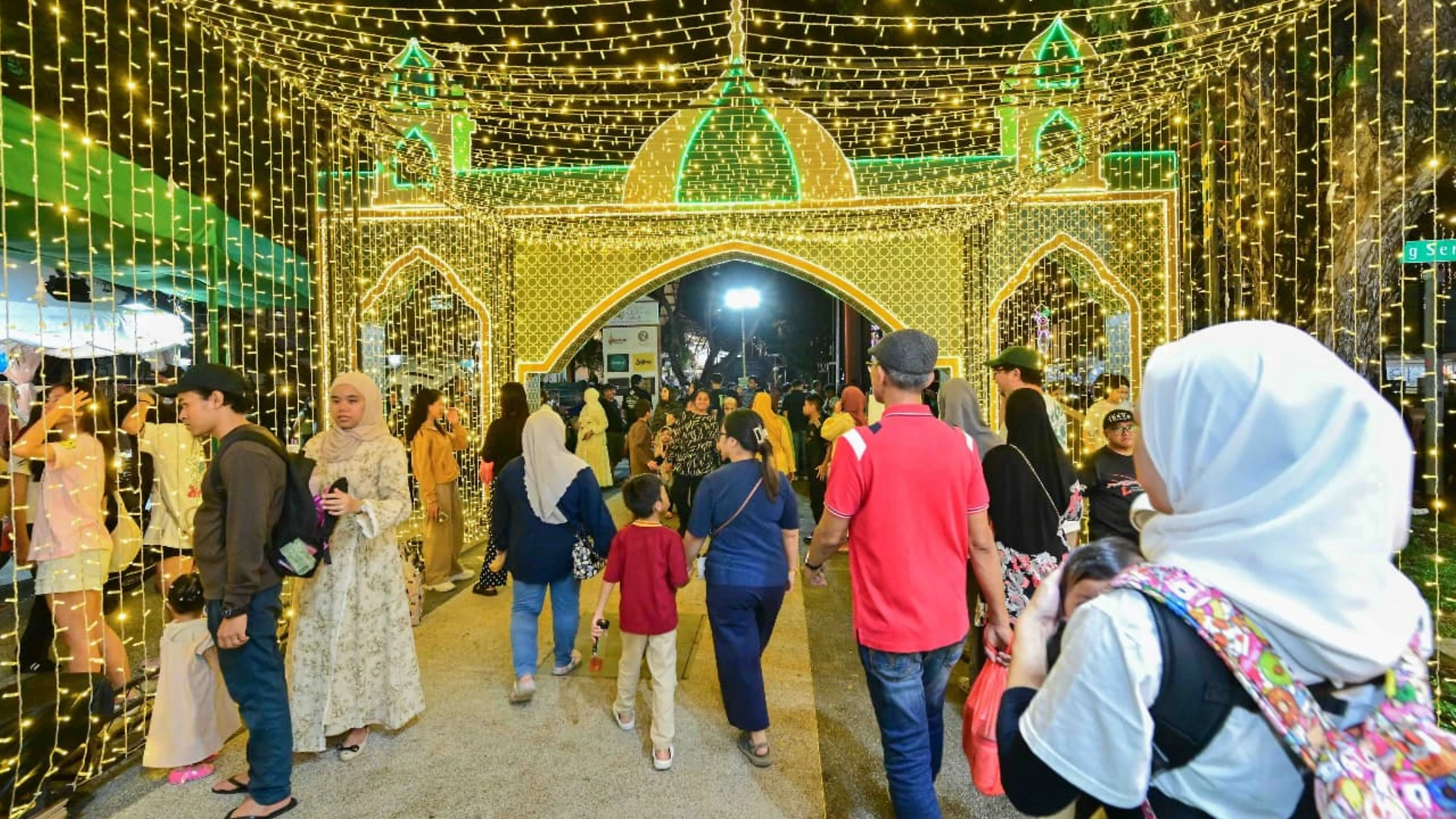 Geylang Serai Ramadan Bazaar 2026
