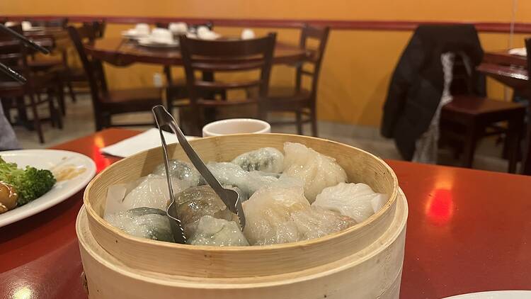 Steamed dumplings 