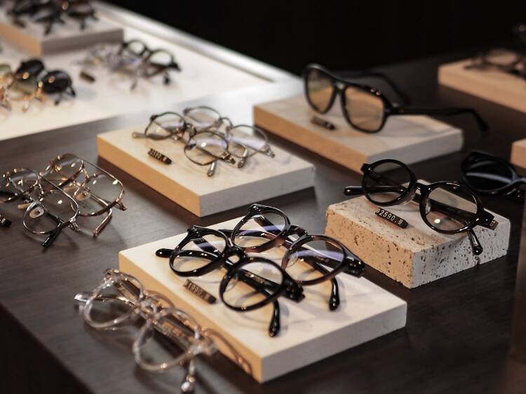 Noun.bkk - คาเฟ่แว่นตา ช็อปเล็กๆ แต่ครบเครื่อง ย่านอุดมสุข Noun.bkk - คาเฟ่แว่นตา ช็อปเล็กๆ แต่ครบเครื่อง ย่านอุดมสุข