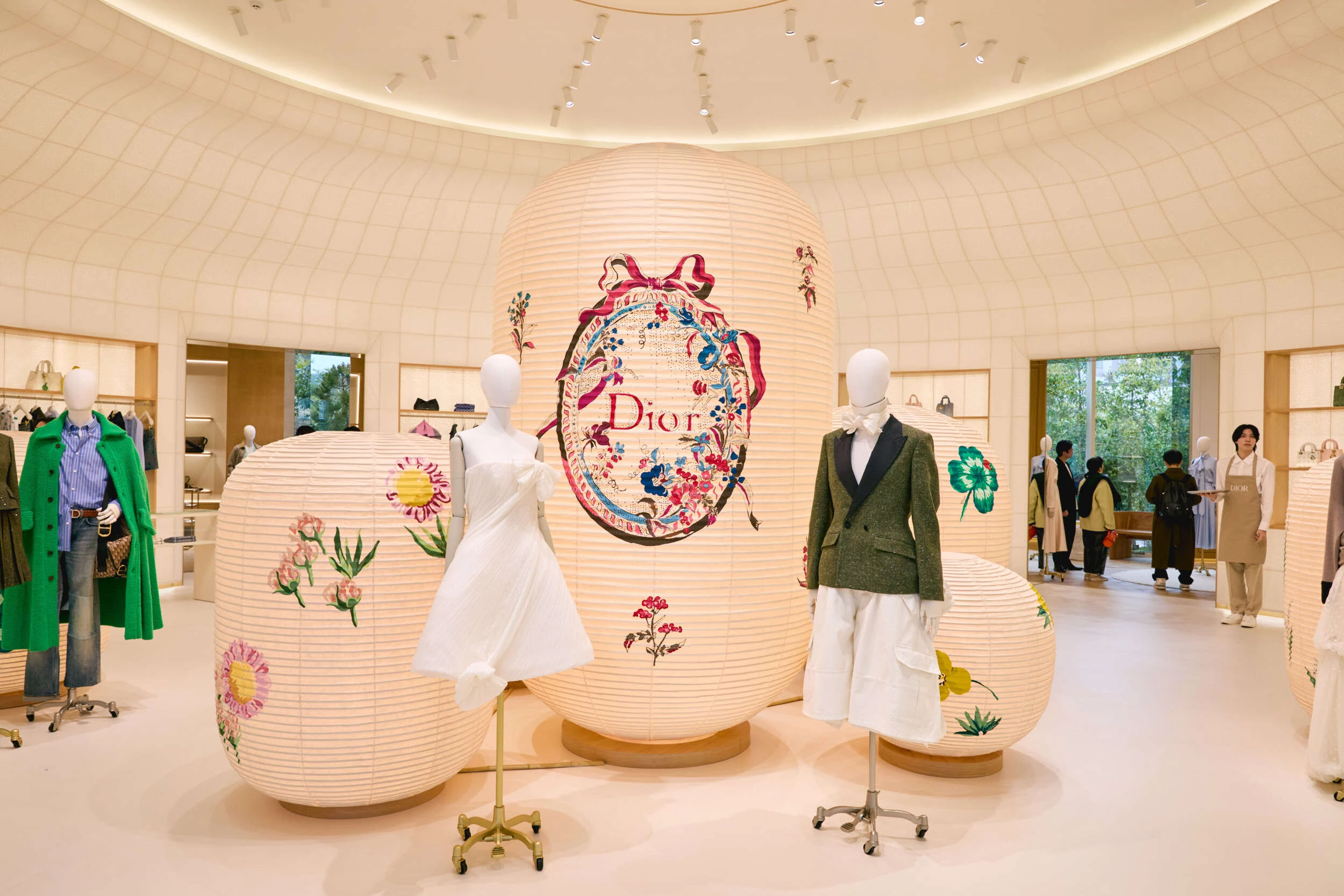 ディオール バンブー パビリオン