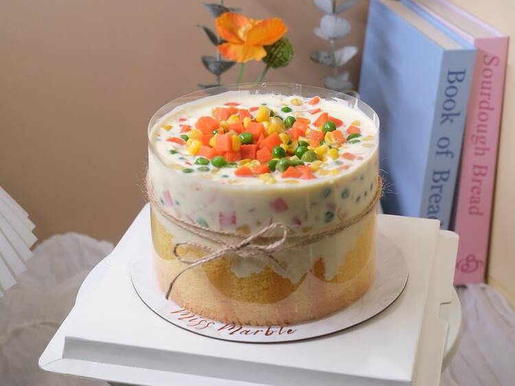 「三色豆之亂」殺入甜品界？網店推「三色豆雪崩蛋糕」