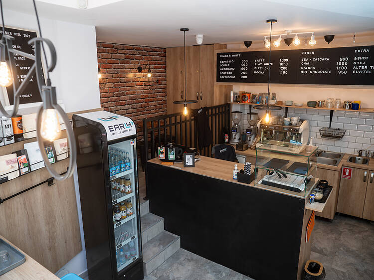 Early Specialty Coffee Bar