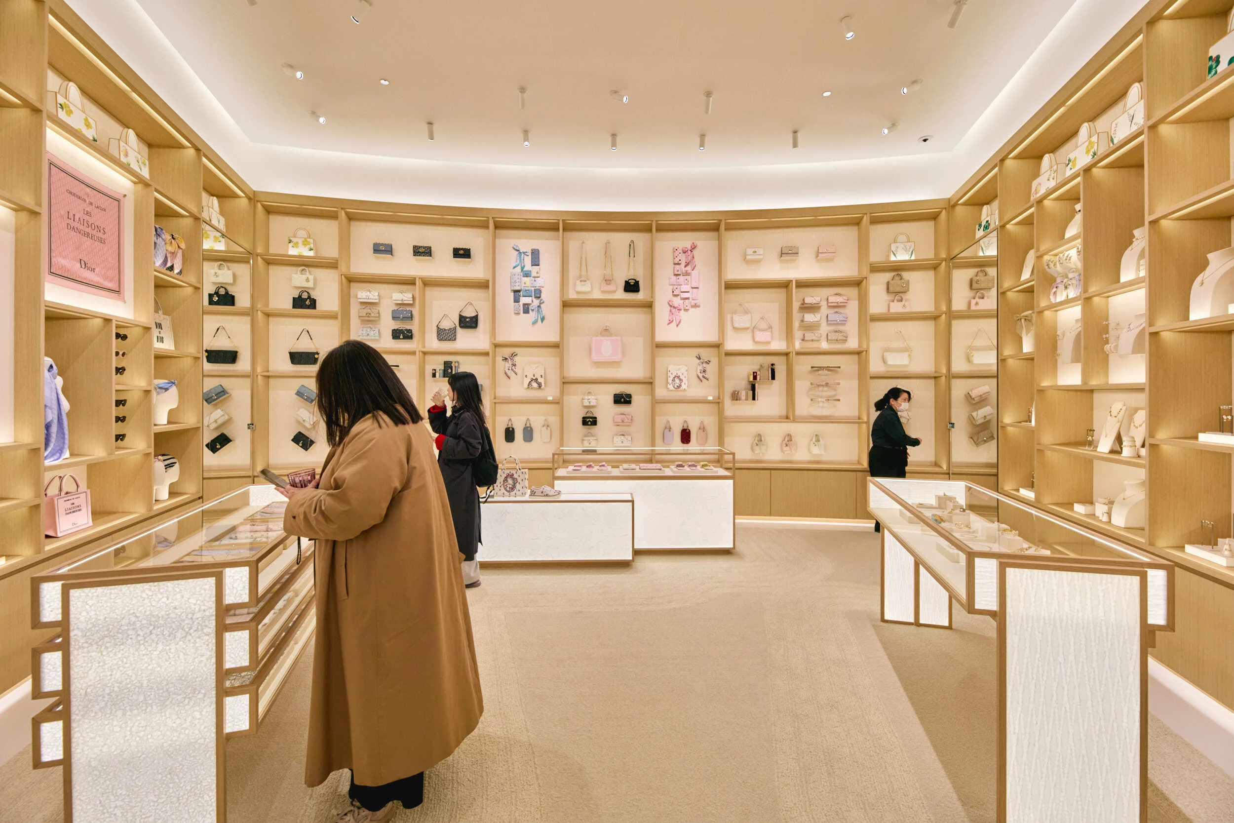 ディオール バンブー パビリオン