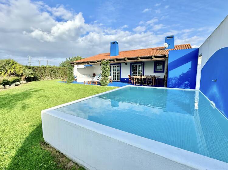 The Boho Hub: Comporta - Wood & Blue