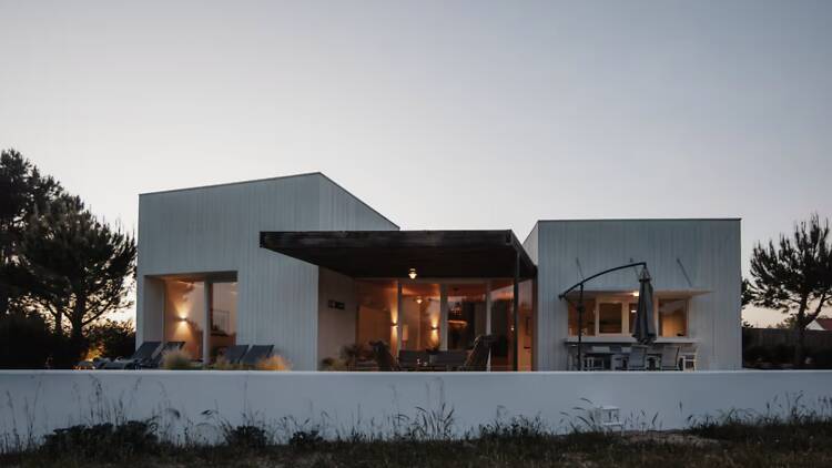 The Geometric Gem: Casa 7 Boxes