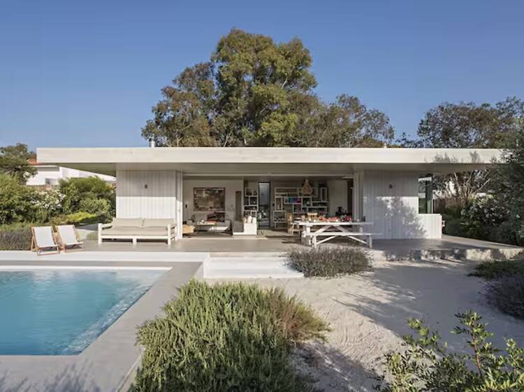 The Socialite’s Choice: Villa Liberty