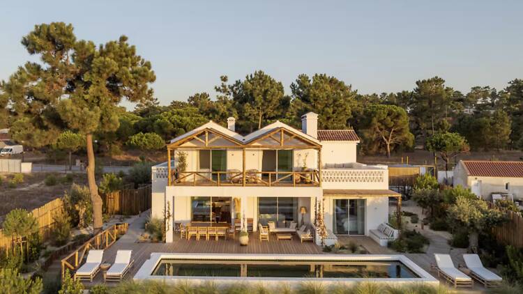 The Glass House: Pine Forest Villa