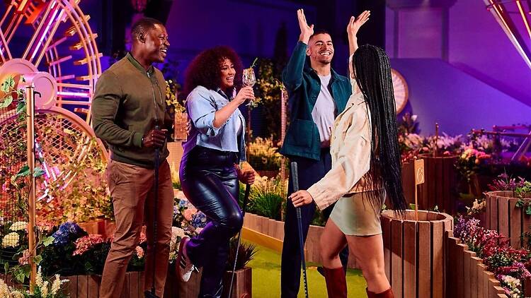 6 (Swingers, The Crazy Golf Club)