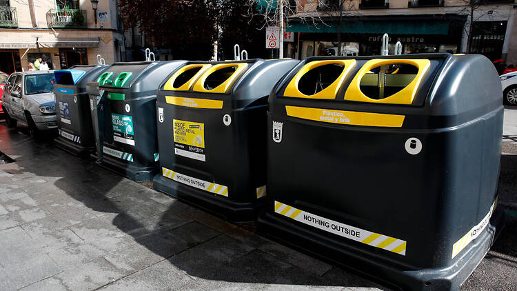 Contenedores de basura de Madrid Contenedores de basura de Madrid. Ayuntamiento de Madrid