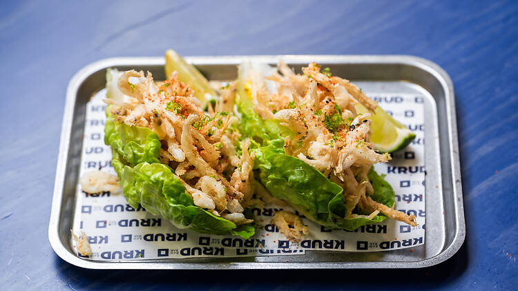 Saam Peruandaluz en Krudo Raw Bar Saam Peruandaluz en Krudo Raw Bar