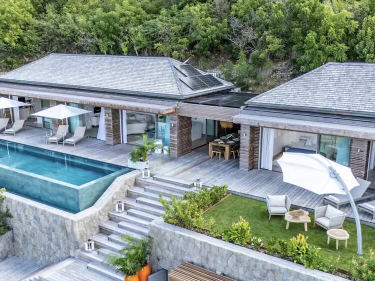 The Grand Estate: Gouverneur Hillside Villa The Grand Estate: Gouverneur Hillside Villa