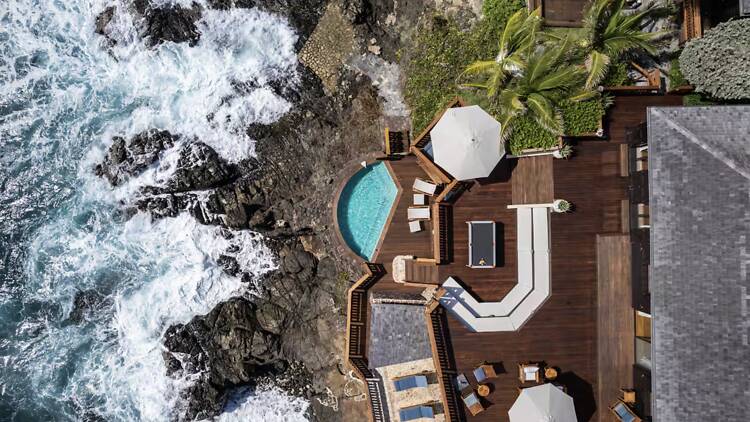 The Harbour View Penthouse: Modern Gustavia Luxury The Harbour View Penthouse: Modern Gustavia Luxury