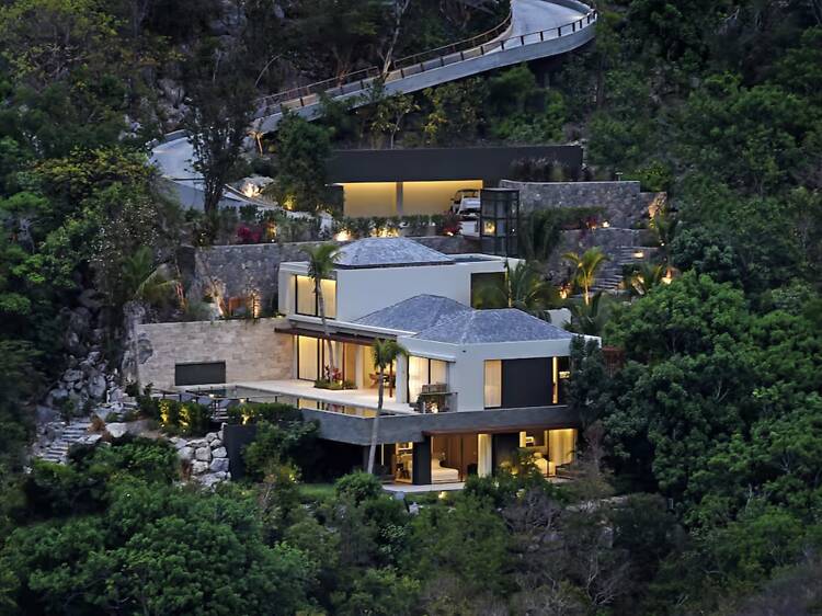 The Sunset Sanctuary: Corossol Beachfront Villa The Sunset Sanctuary: Corossol Beachfront Villa