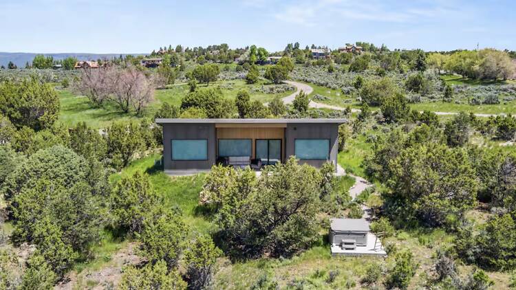 The Red Mountain Estate: Panoramic Billionaire Views The Red Mountain Estate: Panoramic Billionaire Views