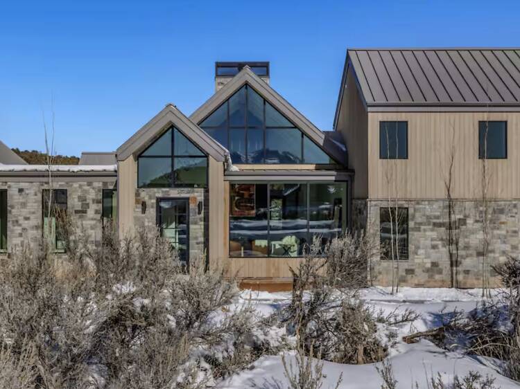 The Highland Bowl Base: Ski-In Highlands Villa The Highland Bowl Base: Ski-In Highlands Villa