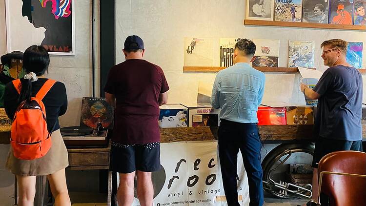 Recoroom Vinyl & Vintage Audio Recoroom Vinyl & Vintage Audio