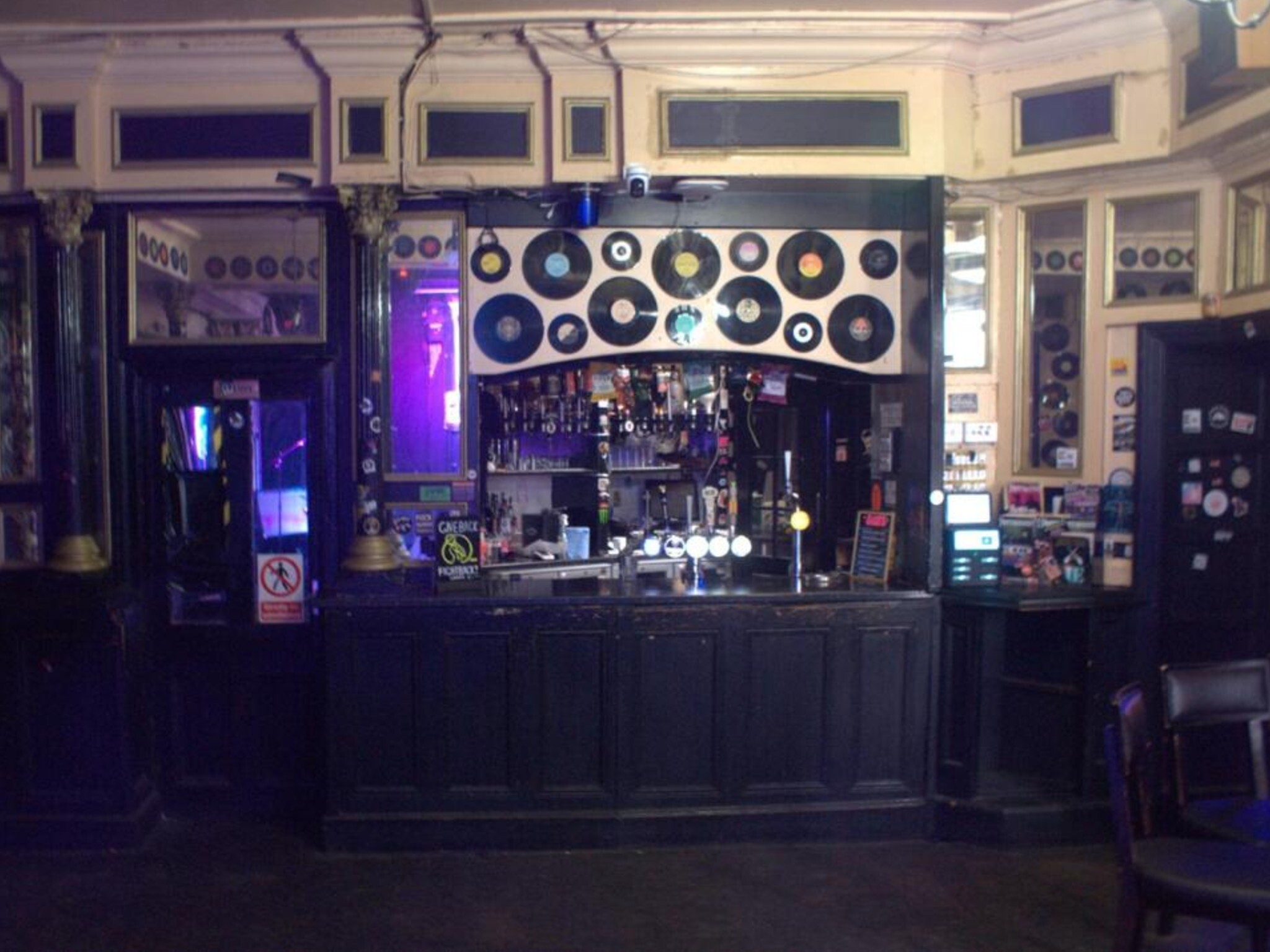 Fiddlers Elbow, music venue and pub in London