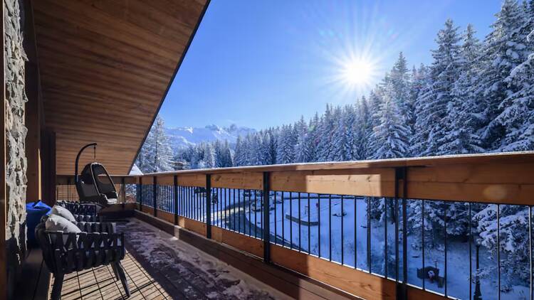 The Family Estate: Sprawling Nogentil Chalet