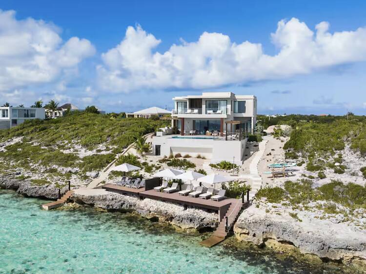 The Modernist Sanctuary: Long Bay Glass Villa The Modernist Sanctuary: Long Bay Glass Villa