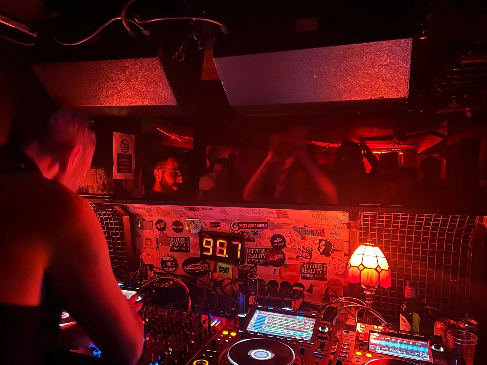 The Glove That Fits, London club