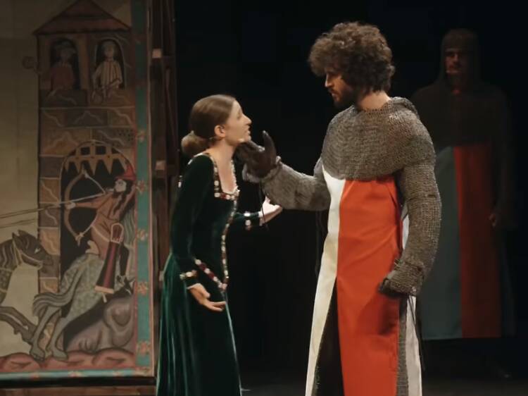 Más acá de los romances