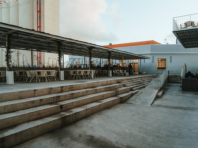 A Casa Capitão vai ter um mercado mensal. O primeiro é já em Março