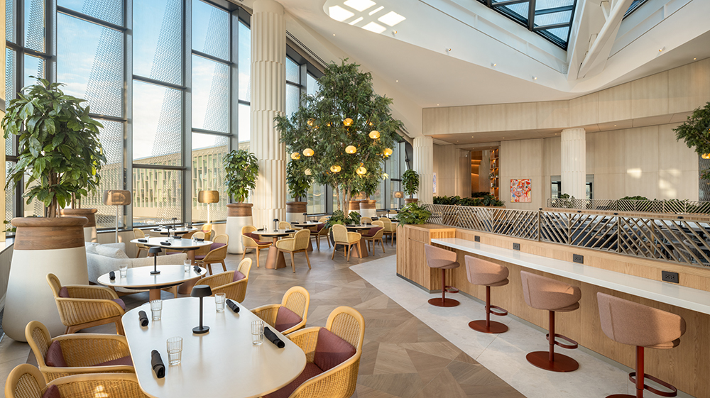 LaGuardia just got a fancy new lounge—and you don’t need a credit card to get in