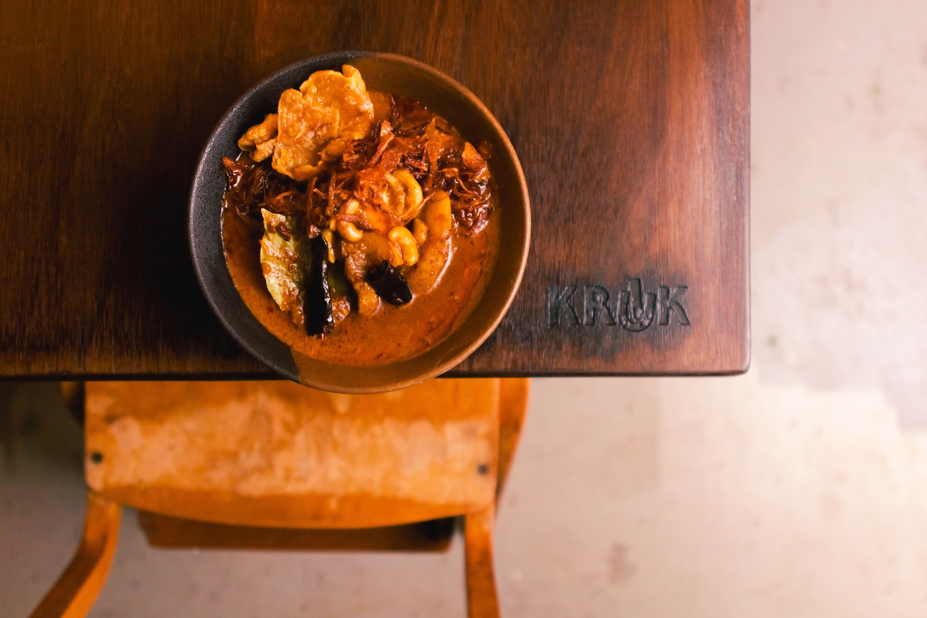 Kruk: A Vibrant Thai Culinary Gem in Peckham's Railway Arch