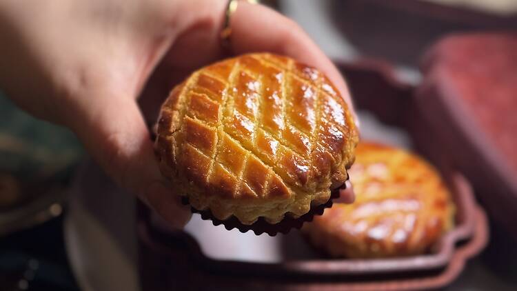 Duddell’s Roasted goose pie with plum sauce