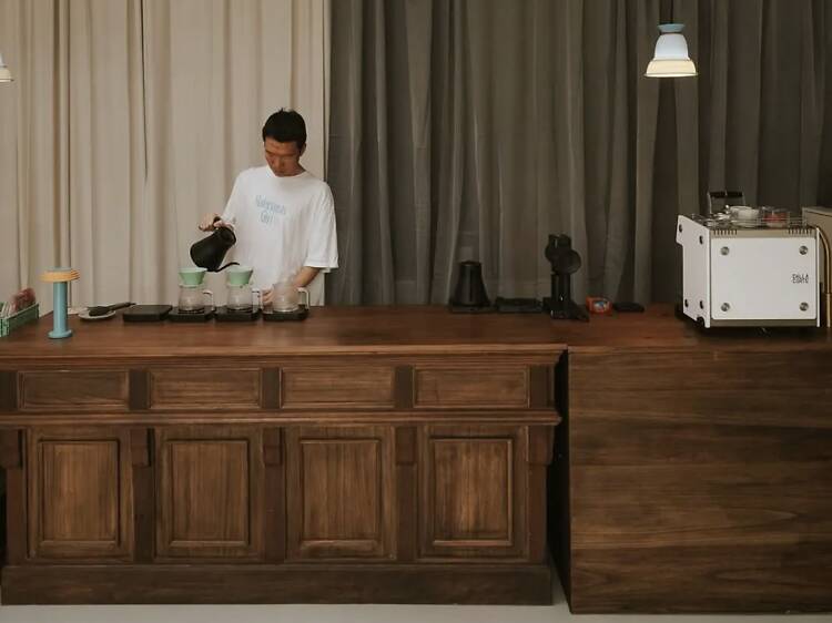 Hand and Hearts Coffee Roaster