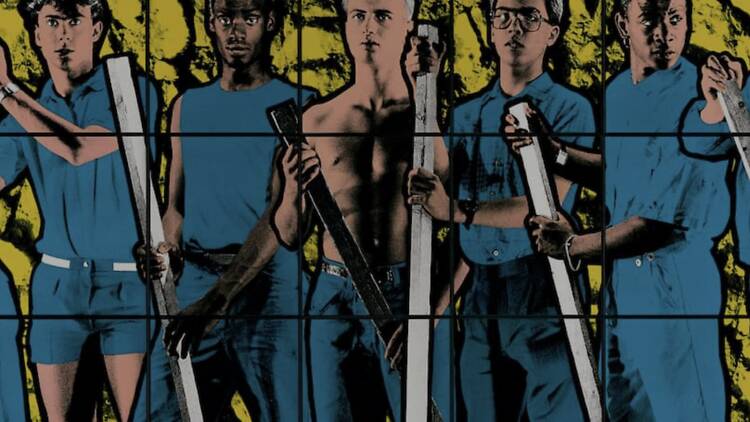 "May I help you? Posso ajudar?", no MAC/CCB