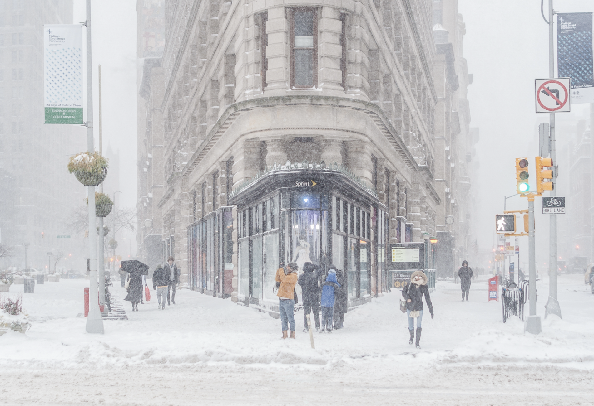 NYC is under a travel ban until noon: here is what that actually means