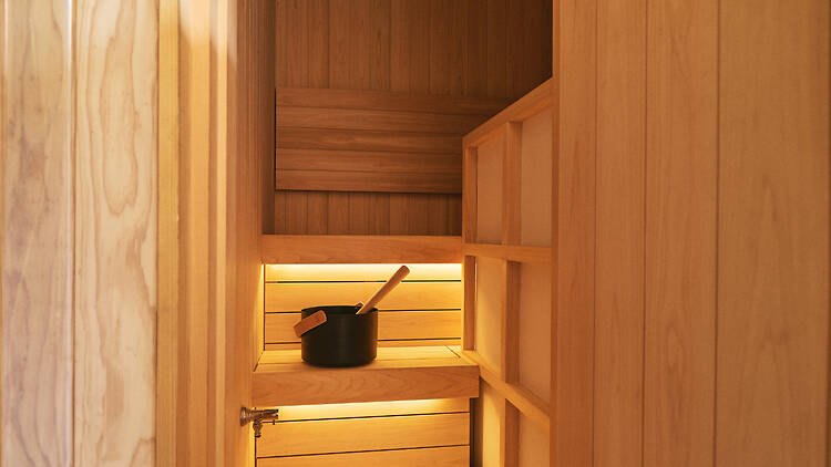 They have seriously sweat-worthy saunas