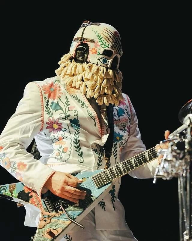 Limp Bizkit. @limpbizkit