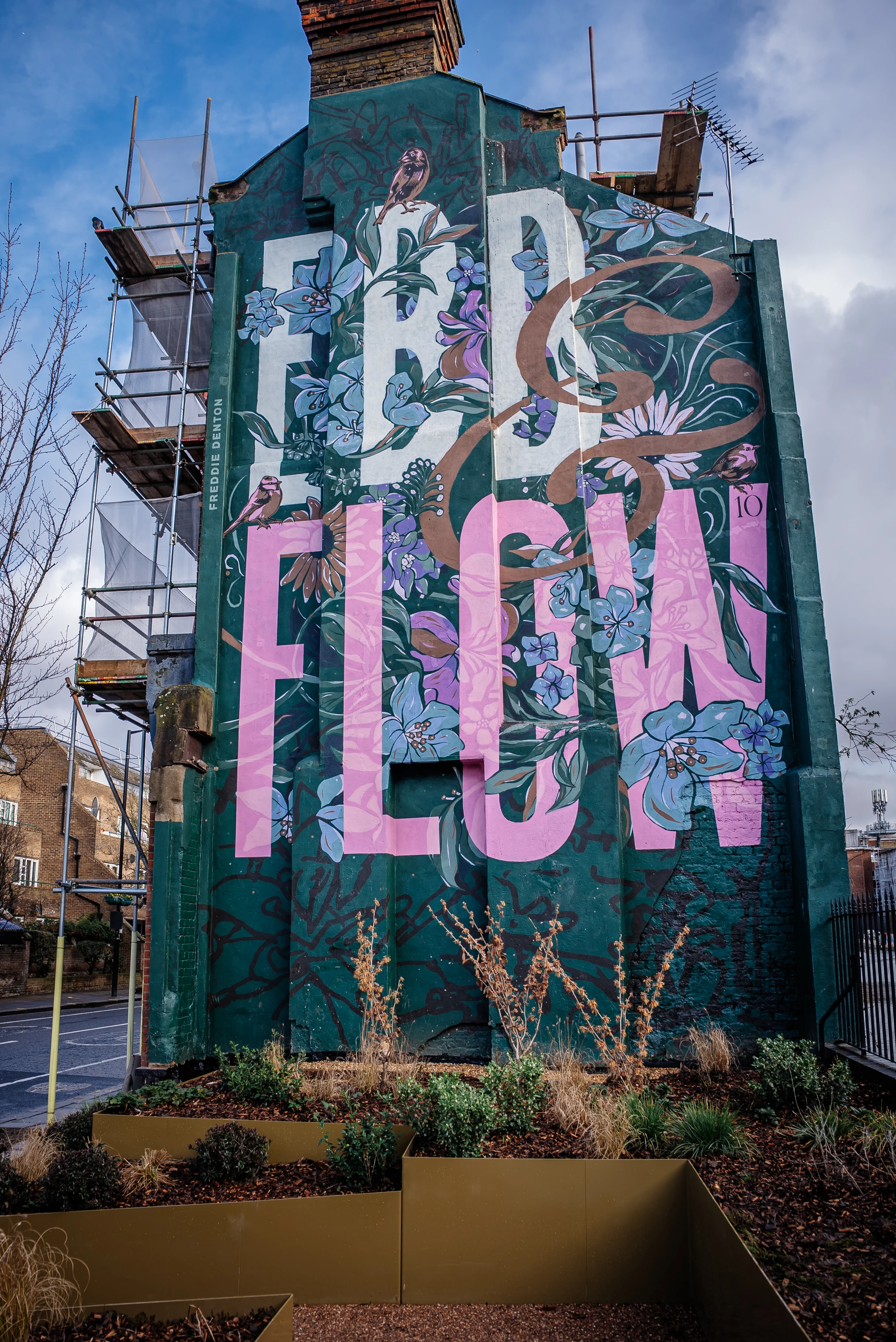 Ebb & Flow mural in Queen&rsquo;s Park