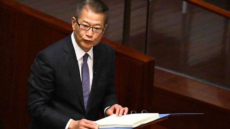 財政預算案2026懶人包｜派錢/免稅/醫療長者福利/公務員加薪/交通津貼/旅遊盛事/直播時間