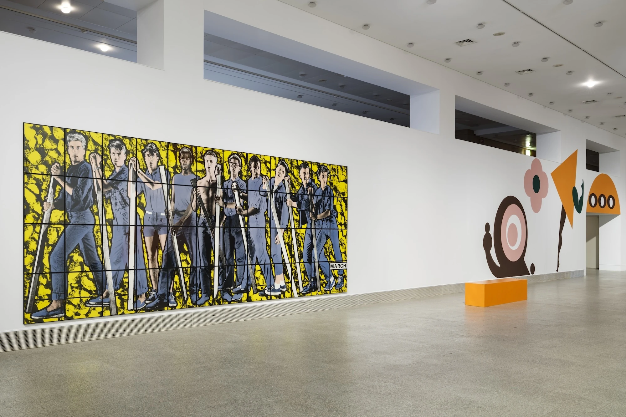 Exposi&ccedil;&atilde;o "May I help you? Posso ajudar?", MAC/CBB