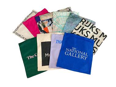 AMUSÉUM 01 – Founding Edition POP-UP STORE AMUSÉUM 01 – Founding Edition POP-UP STORE