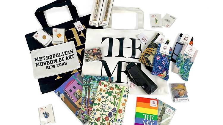 AMUSÉUM 01 – Founding Edition POP-UP STORE