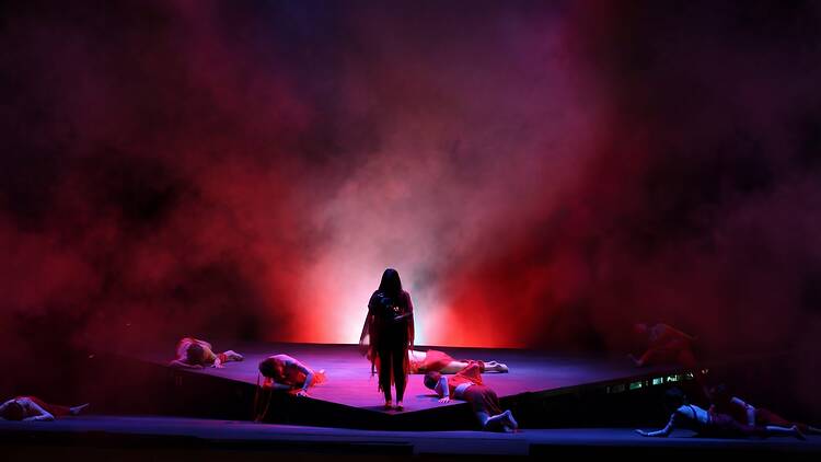 Mae Naak: A Classic Opera - เตรียมขนหัวลุก ตำนานผีไทยในพระโขนงกำลังจะกลับมา!