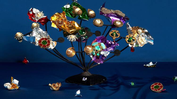 FUGUE FOR 31 RUE CAMBON: ROE ETHRIDGE AT CHANEL ARCHIVES FUGUE FOR 31 RUE CAMBON: ROE ETHRIDGE AT CHANEL ARCHIVES