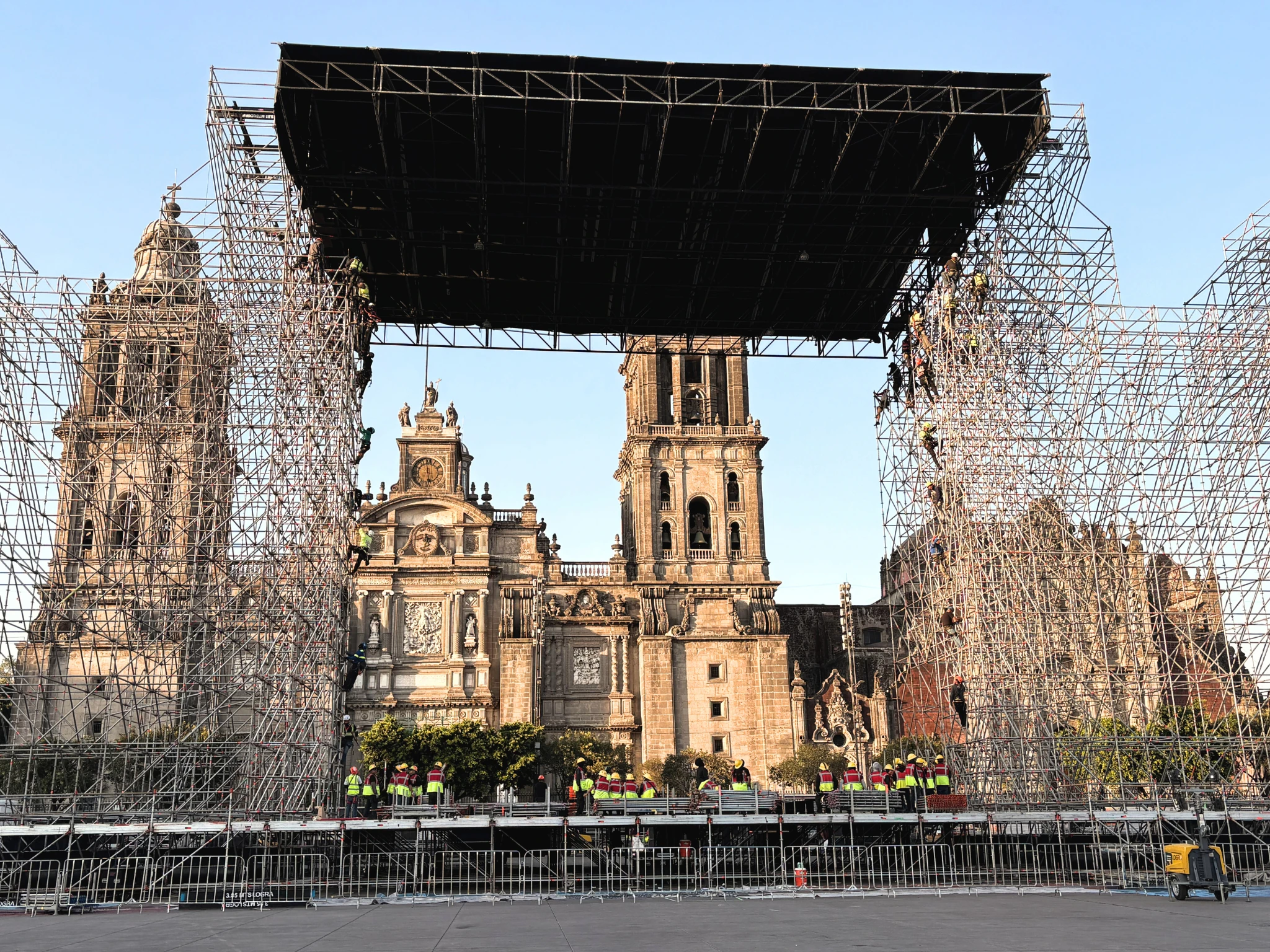 Shakira celebrar&aacute; los 100 a&ntilde;os de Corona en el Z&oacute;calo de la CDMX